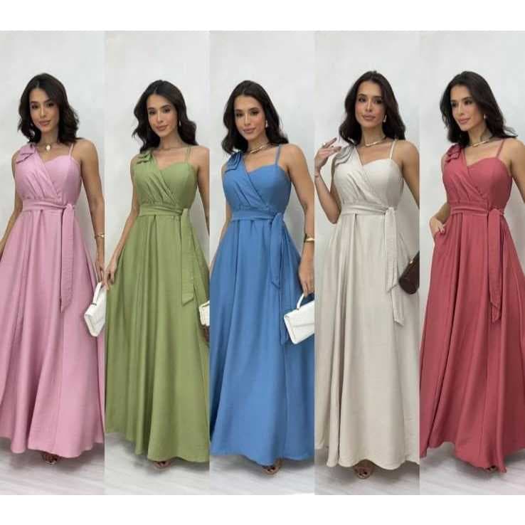 Vestido longo em tecido duna linho com laço no ombro único, alças regulável, cinto, forro e bojo