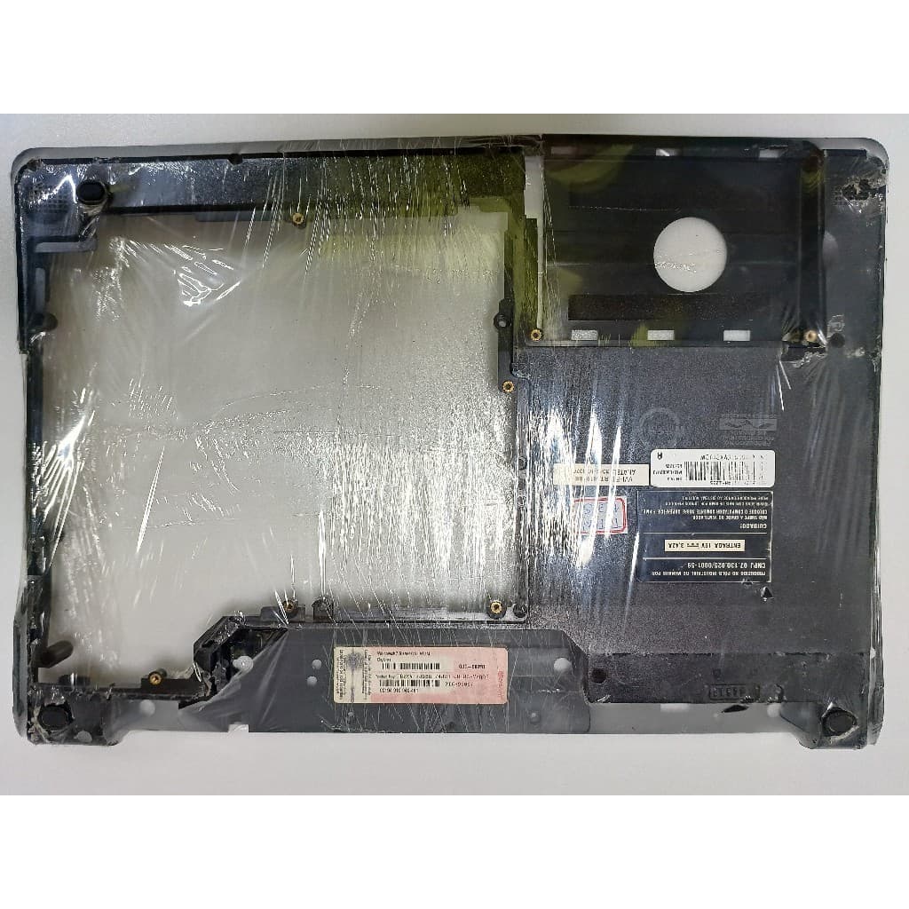 Carcaça base inferior notebook cce titan 123s