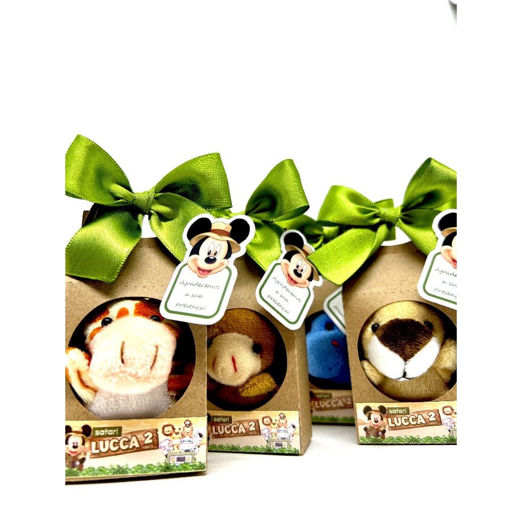 15 Lembrancinhas Personalizadas Mickey Safari Pelúcia 6 cm na Caixinha com Laço e Tag