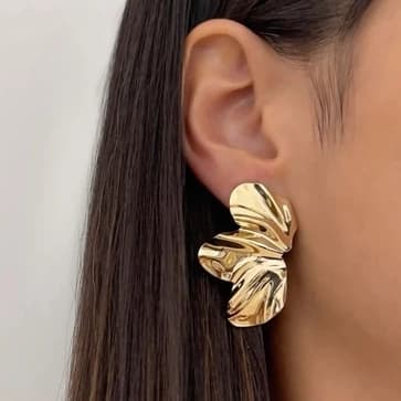 Brinco Folha Grande Folheado A Ouro 18k
