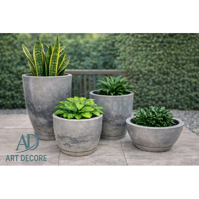 Kit com 4 Vasos Polietileno Luxo Liso Plantas Coluna N1 + N2 + Bojo e Bacia com Prato