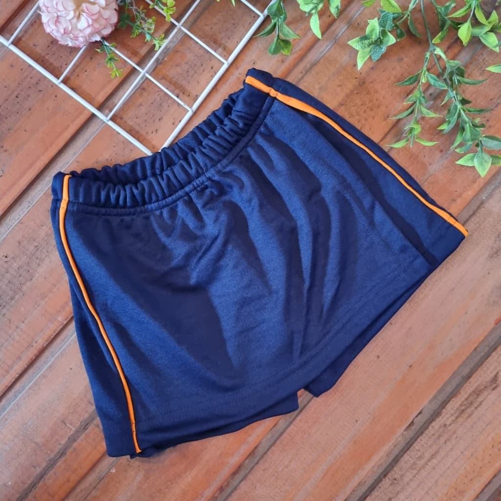 Short saia escolar helanca azul marinho com frizo laranja.