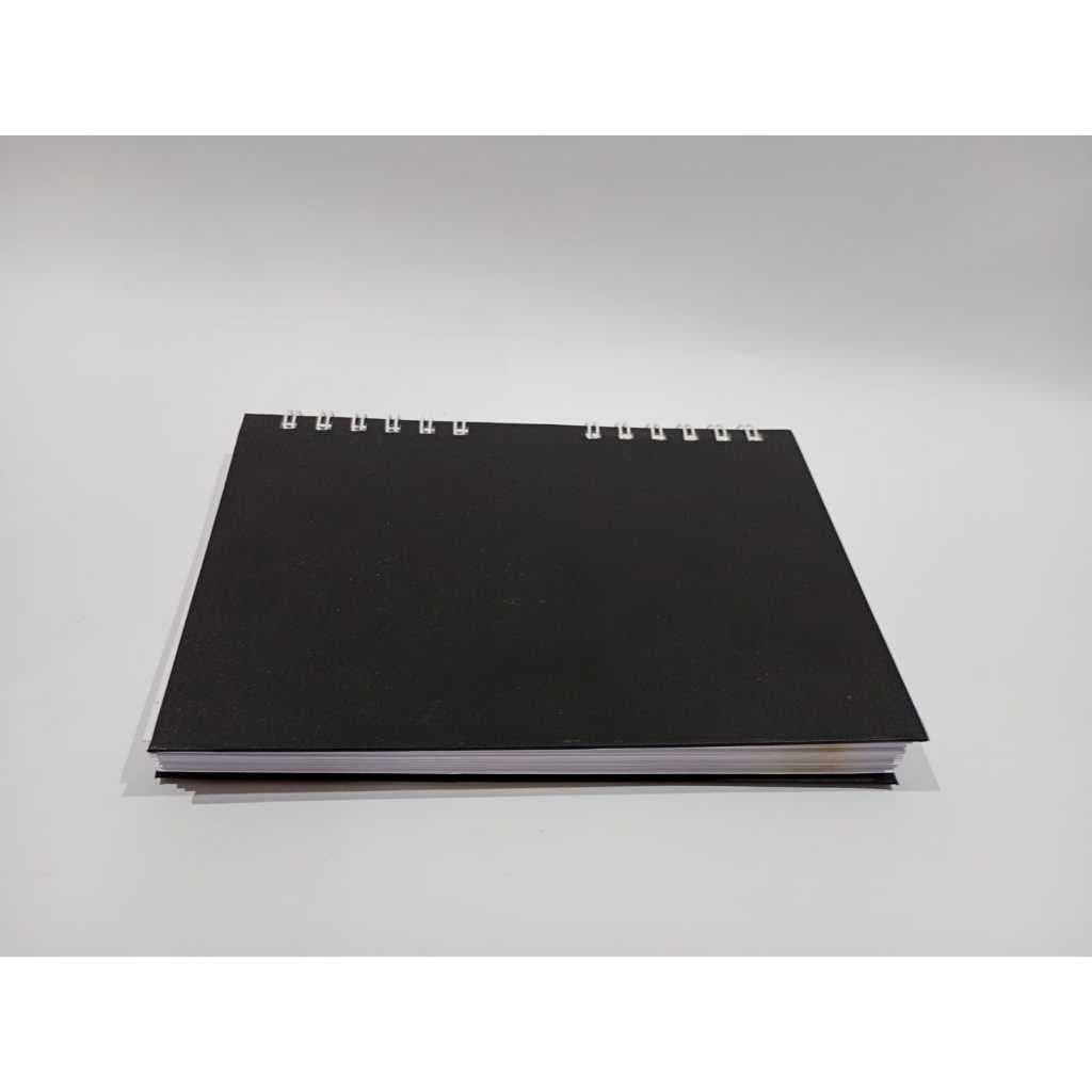 CADERNO SEM PAUTA DE ANOTAÇÕES NOTE A5 WIRE-O 5/8 CAPA DURA PRETA