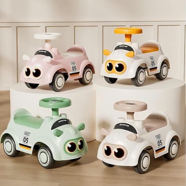 Carrinho Quadriciclo Infantil Scooter Mini Carro Leve e Resistente - Design Fofo com Som e Rodas Livres