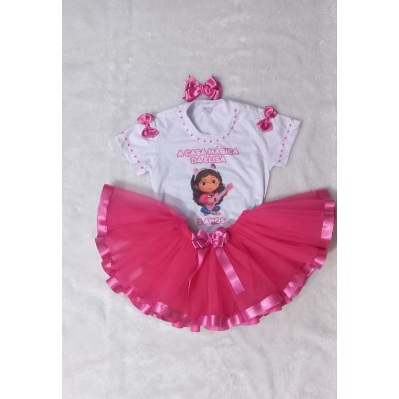 Fantasia Casa Mágica Da Gaby Adulto e Infantil 6,8,10 e 12 anos Conjunto Completo Camiseta Saia de Tutu e Laço de Cabelo
