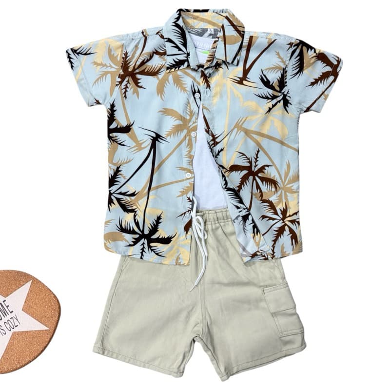 Conjunto Menino Infantil Juvenil Camisa Social Estampada Coqueiro Grande Com Bermuda Bege Novidade S.M