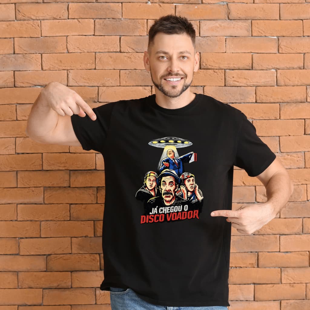 Camiseta Masculina Lançamento Série Chaves Já Chegou o Disco Voador