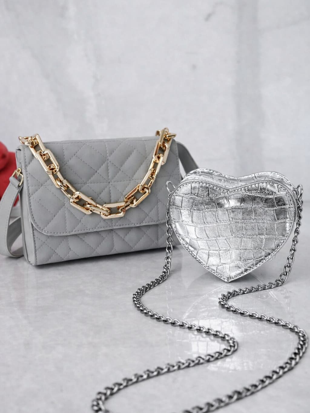 Bolsa Feminina Luxo Alça Corrente + Mini Bag Coração | Kit Festa Presente Elegante