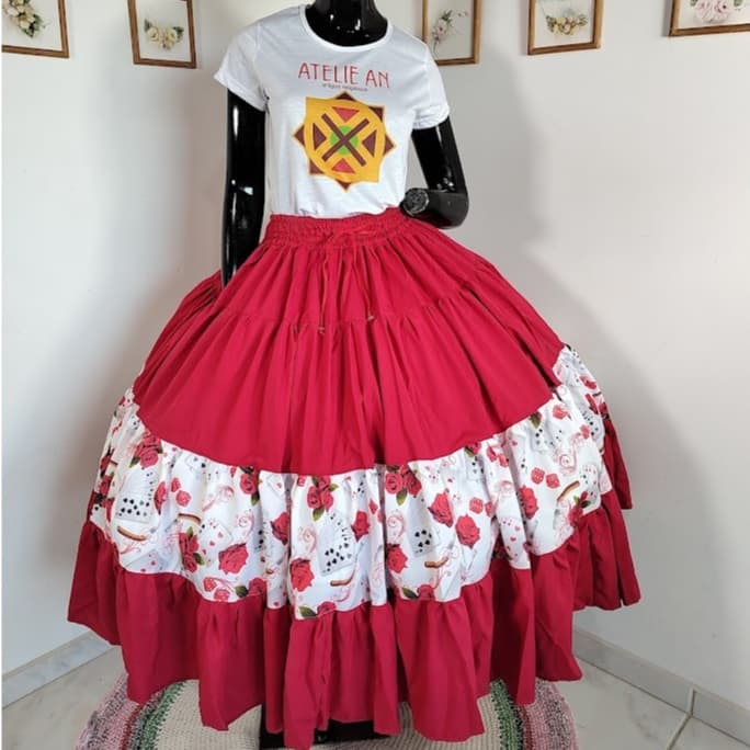 Saia BELA Cartas e Rosas Navalha 2 com 10 Metros de Roda   Candomblé / Umbanda