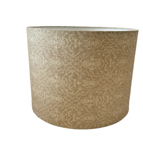 Renove sua Cúpula Alvusa de Abajur Cilíndrica 30x40 cm Tecido Bege Estampado Design Exclusivo