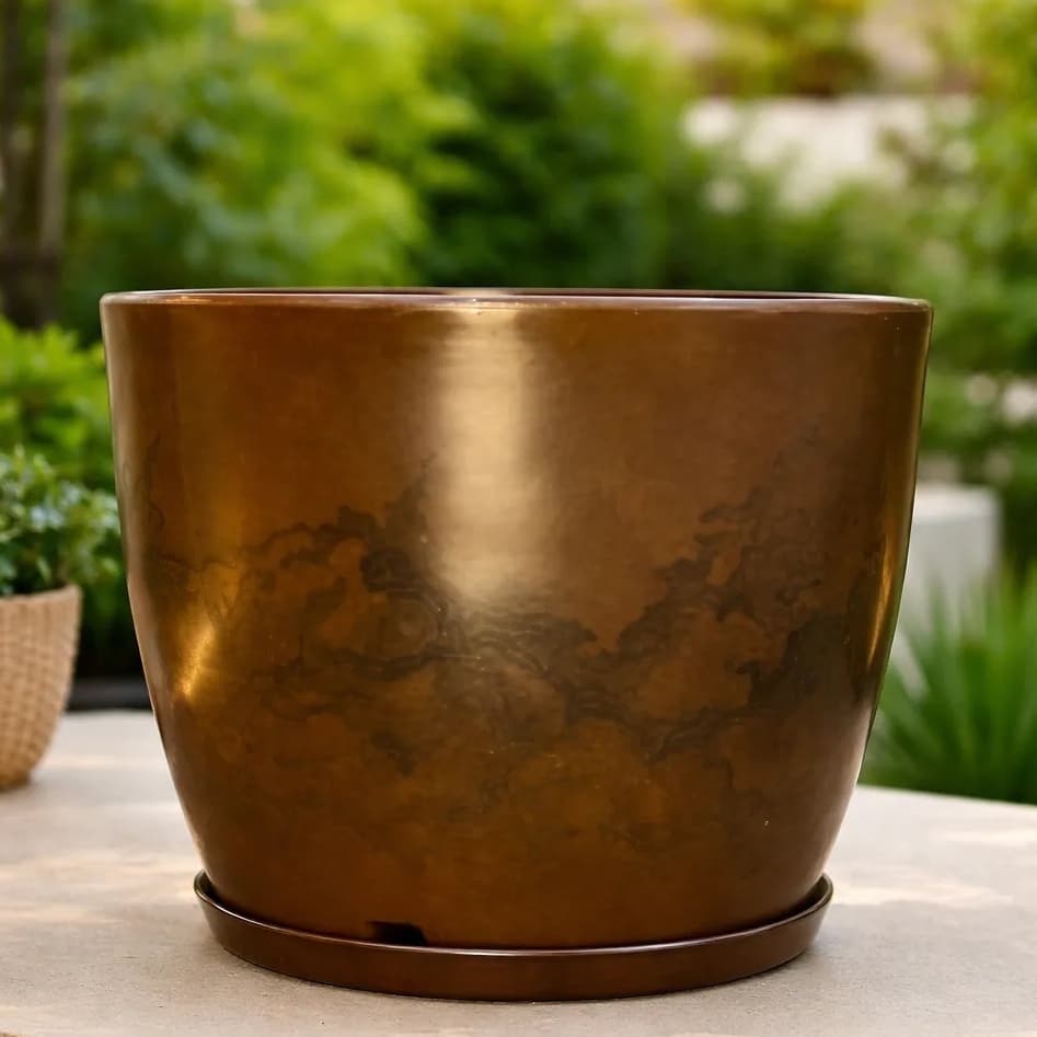 Vaso para plantas em polietileno liso bojo GG com prato