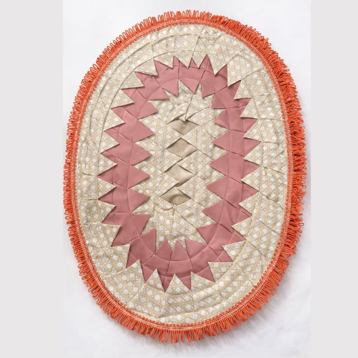 Tapete de Bico Retalho Oval com Franja 60x40 - Estampas SORTIDAS