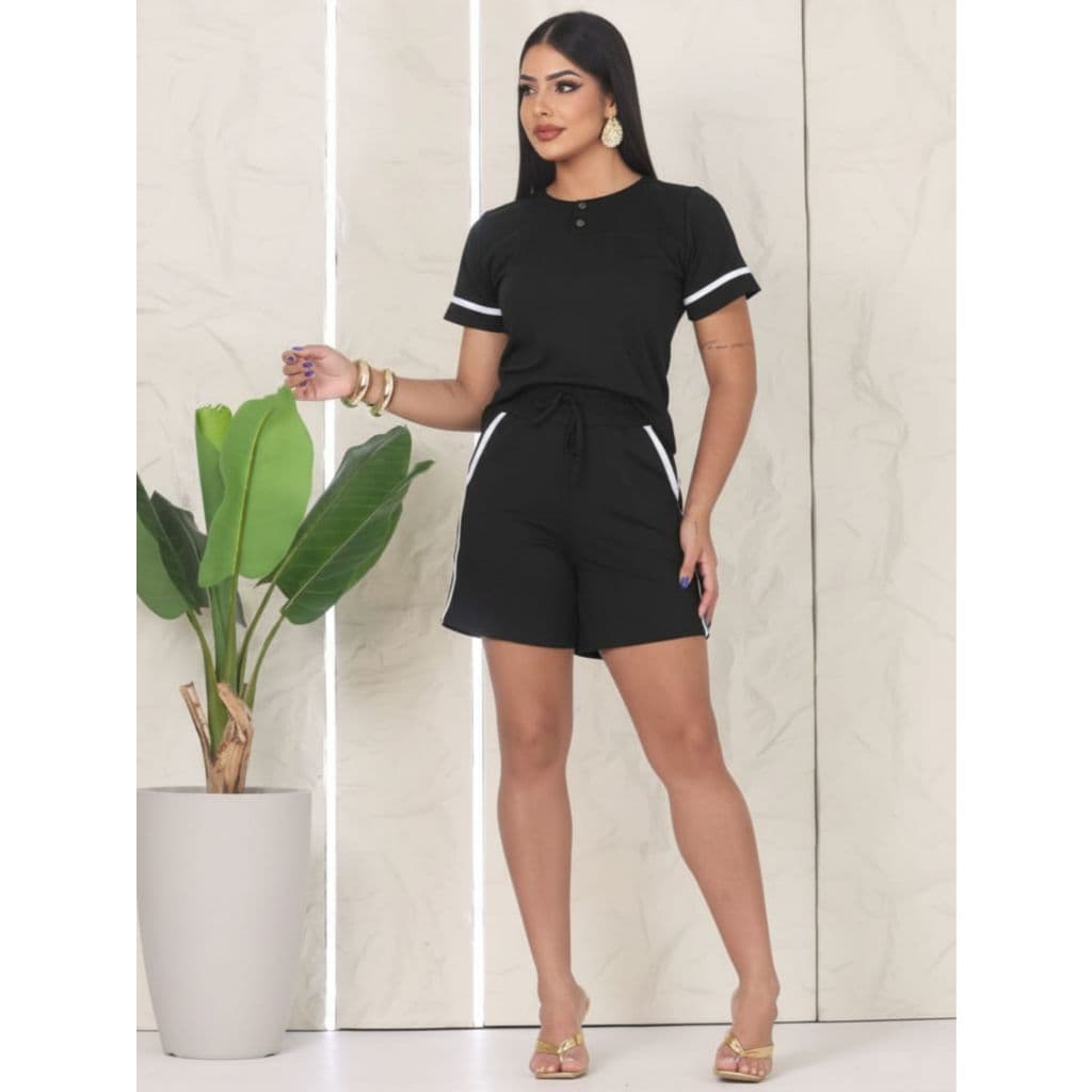 Conjunto listra camiseta botão shorts bermuda bolsos laterais e atrás, malha de Viscose Premium, feminino roupa elegante