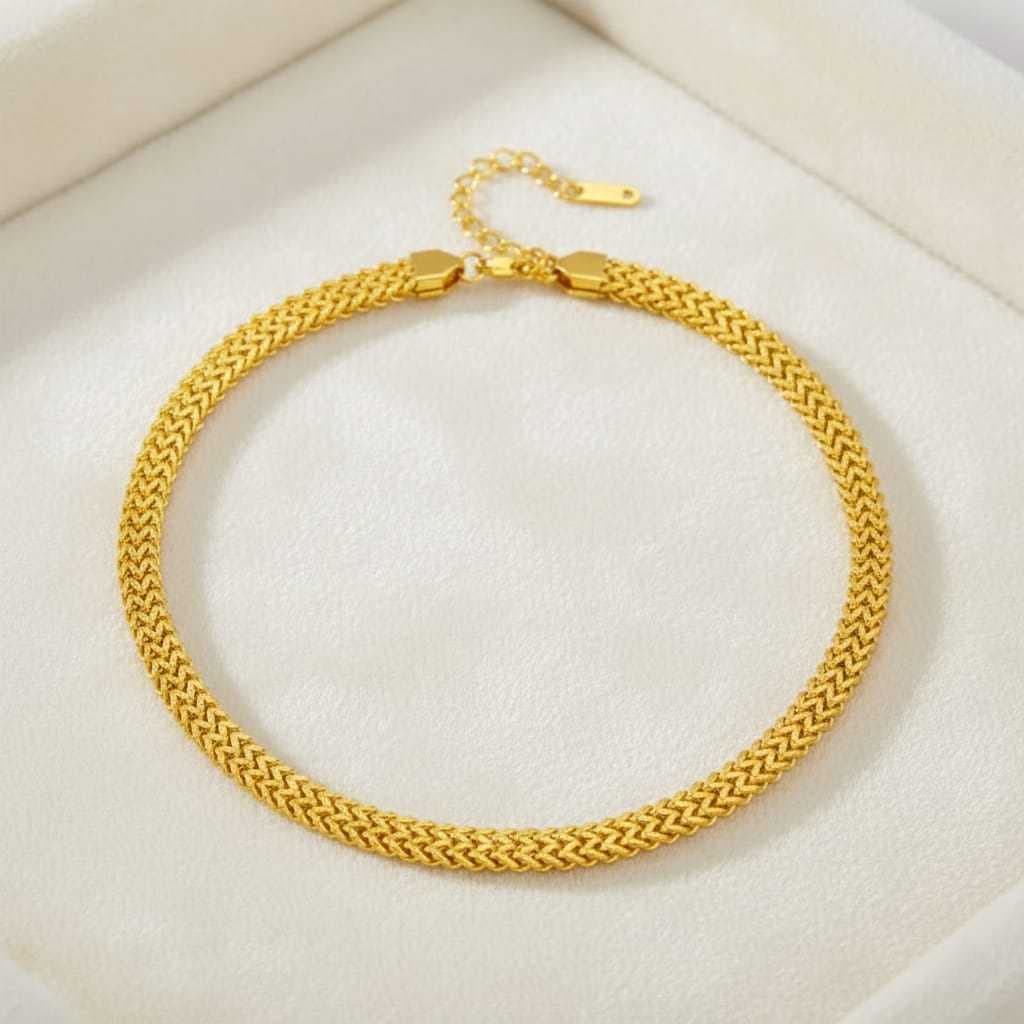 Colar Dourado Malha Trançada Gourmet – Colar Statement Chevron Largo Luxo Aço Inoxidável