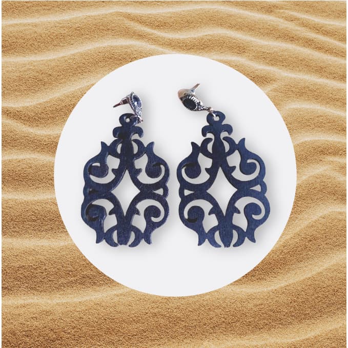 Brinco losango ornamentado