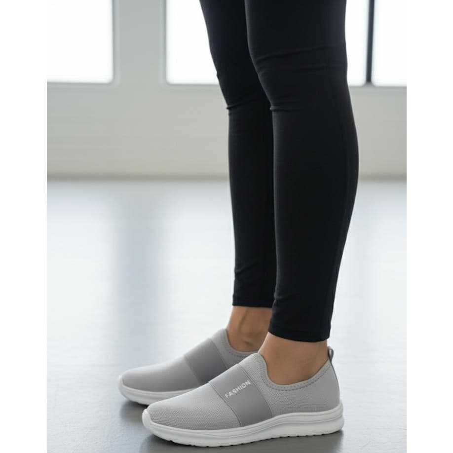 Tênis Fashion Feminino Calce fácil Leve e Confortável Cinza