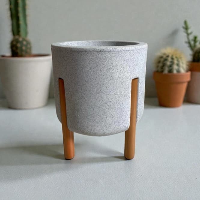 Vaso para planta Flor Monaco cilíndrico decorativo M,  Com Pé em Madeira 37x35x35