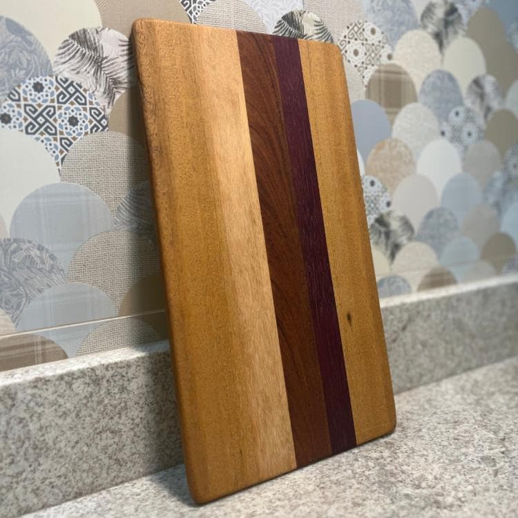 Tábua de Madeira Artesanal para Corte e Frios 36x20cm | Madeira Nobre | Churrasco e Cozinha
