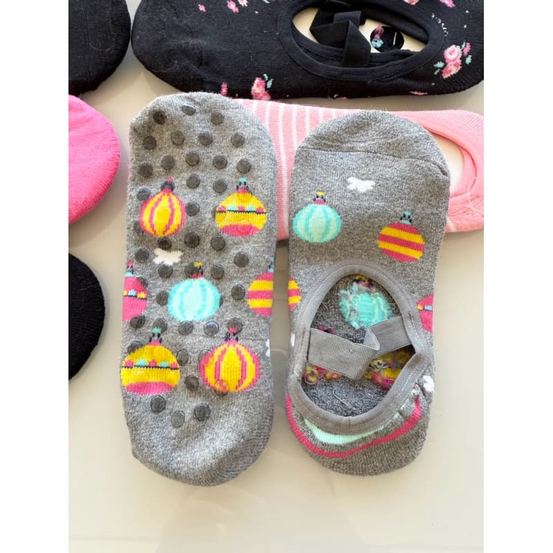 Kit 12 pares Meia yoga Pilates C/ Antiderrapante  Modelo com Estampa /Lisa SortidaTam.35-41