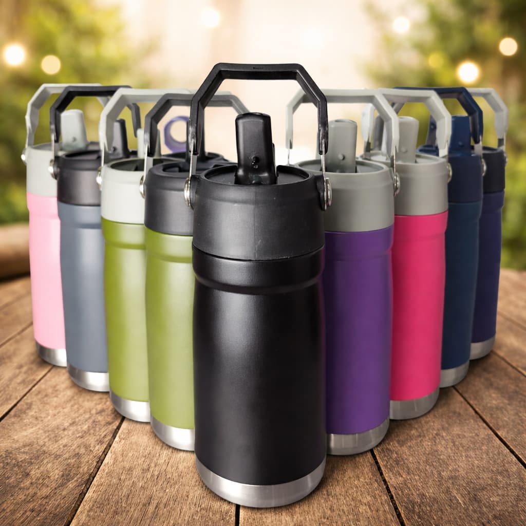 Garrafa Térmica Squeeze 650 ml c/ canudo e alça com nome personalizado