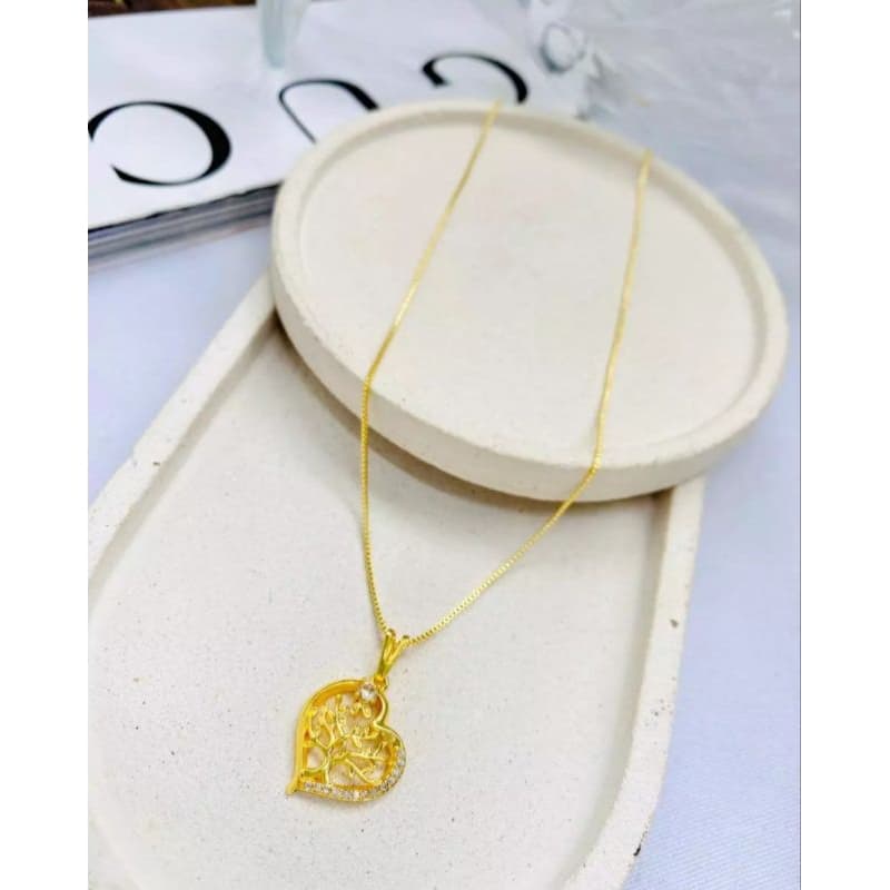Colar Coração Arvore da Vida Cravejado Dourado