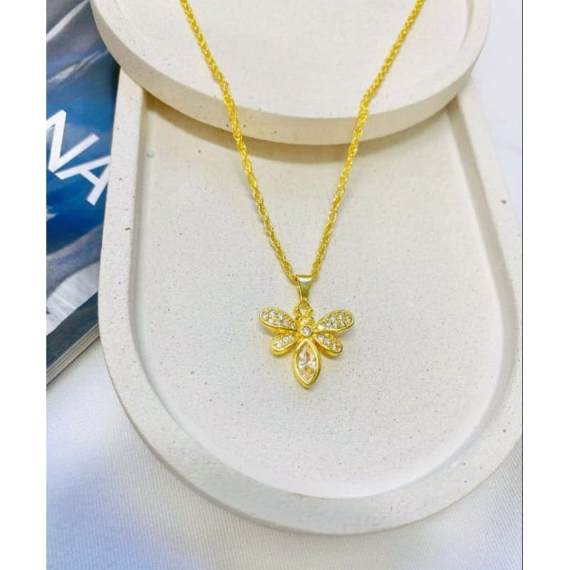 Chocker Libélula Cravejada Dourado