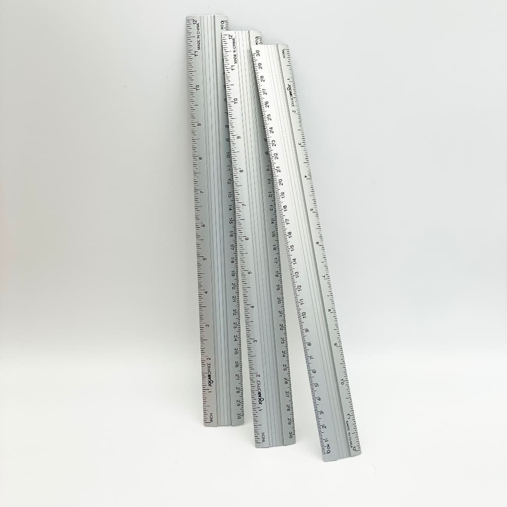 Régua de Alumínio 30cm | Jocar Office Leonora