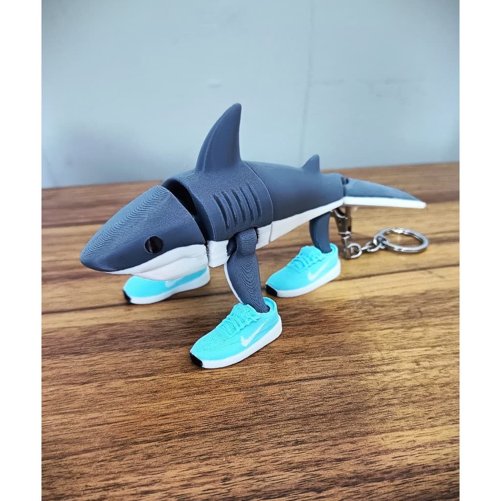 Chaveiro Boneco Articulado Tubarão Tralalero Tralala - Mini 14cm, Colorido e Ecológico