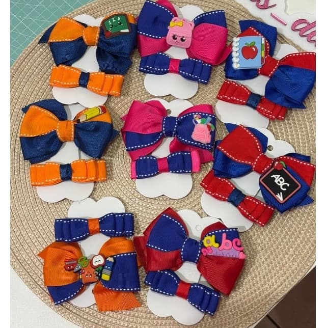 kit Laços Escolares/ Coleção Volta às Aulas/ Laço  Infantil/ Aplique/ Bico de Pato – Damas e Daminhas