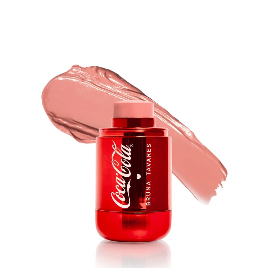Blush Stick BT x Coca Cola Bruna Tavares Em Bastão Multifuncional 3 em 1 Cremoso