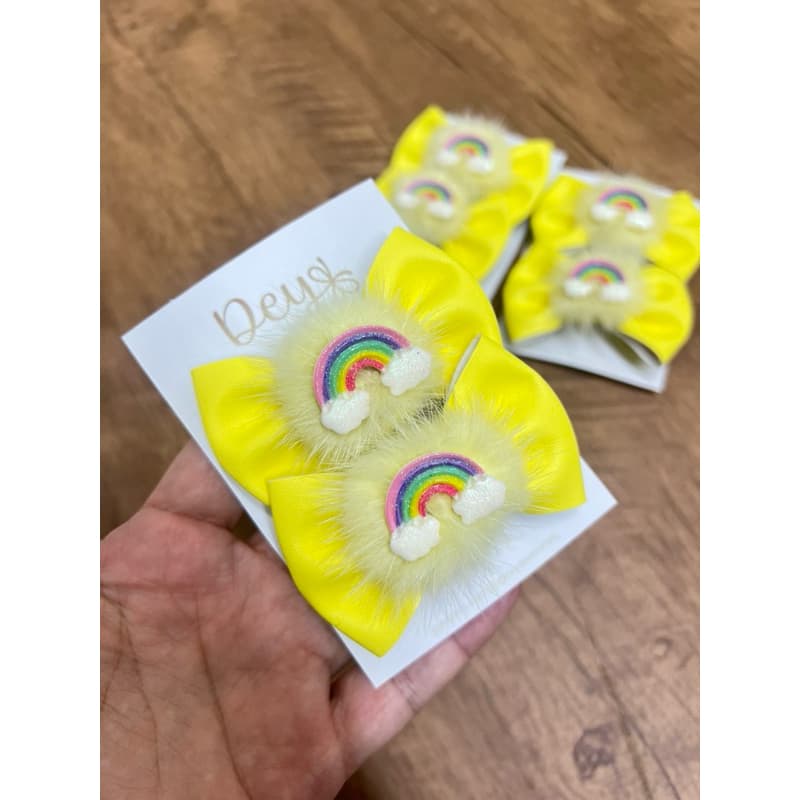 Par laço  arco-íris / par laço  menina/ laço menina /laço de cabelo infantil / laço infantil