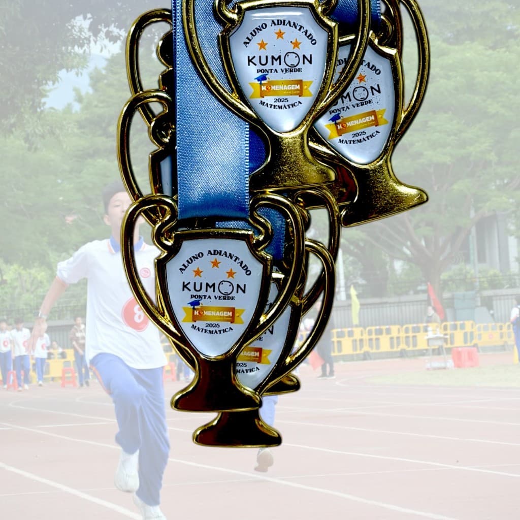 Medalha em metal modelo trofeu PERSONALIZADA kit 12 ate 48