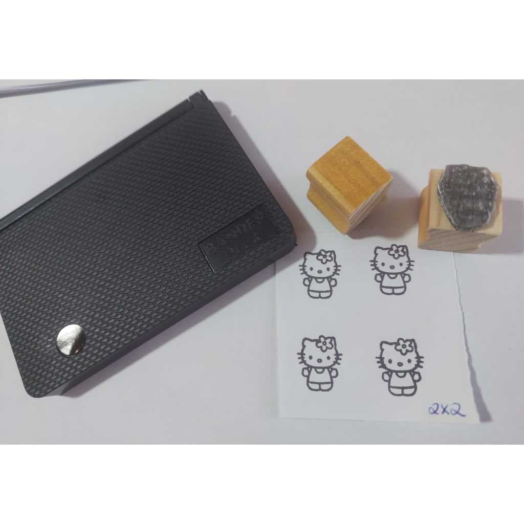 Carimbo Moldura Personalizado de Madeira 02X02 - kit com Almofada