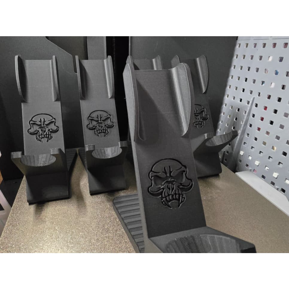 Suporte para Máquina de Tatuagem – Organização, Segurança e Estilo Profissional