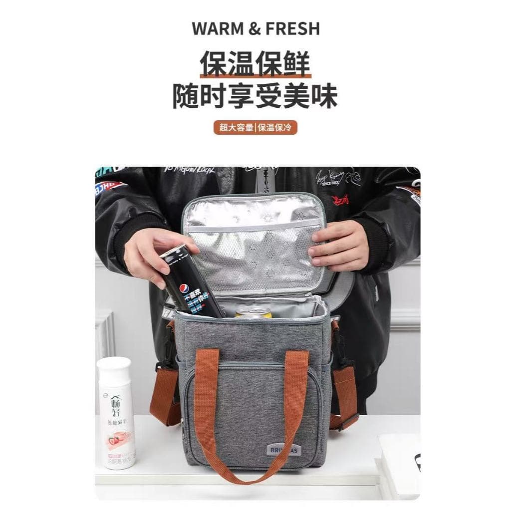 Bolsa Térmica Grande com Dois Andares Porta Marmita Fitness Com Alça De Mão e Ombro Transversal