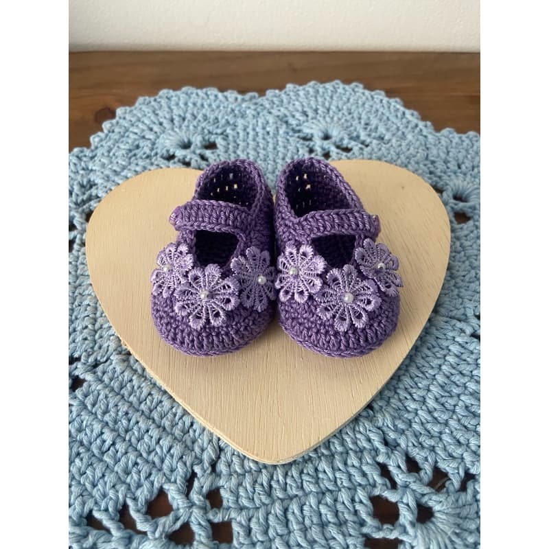 Sapatinho de Crochê para Bebê - Flores