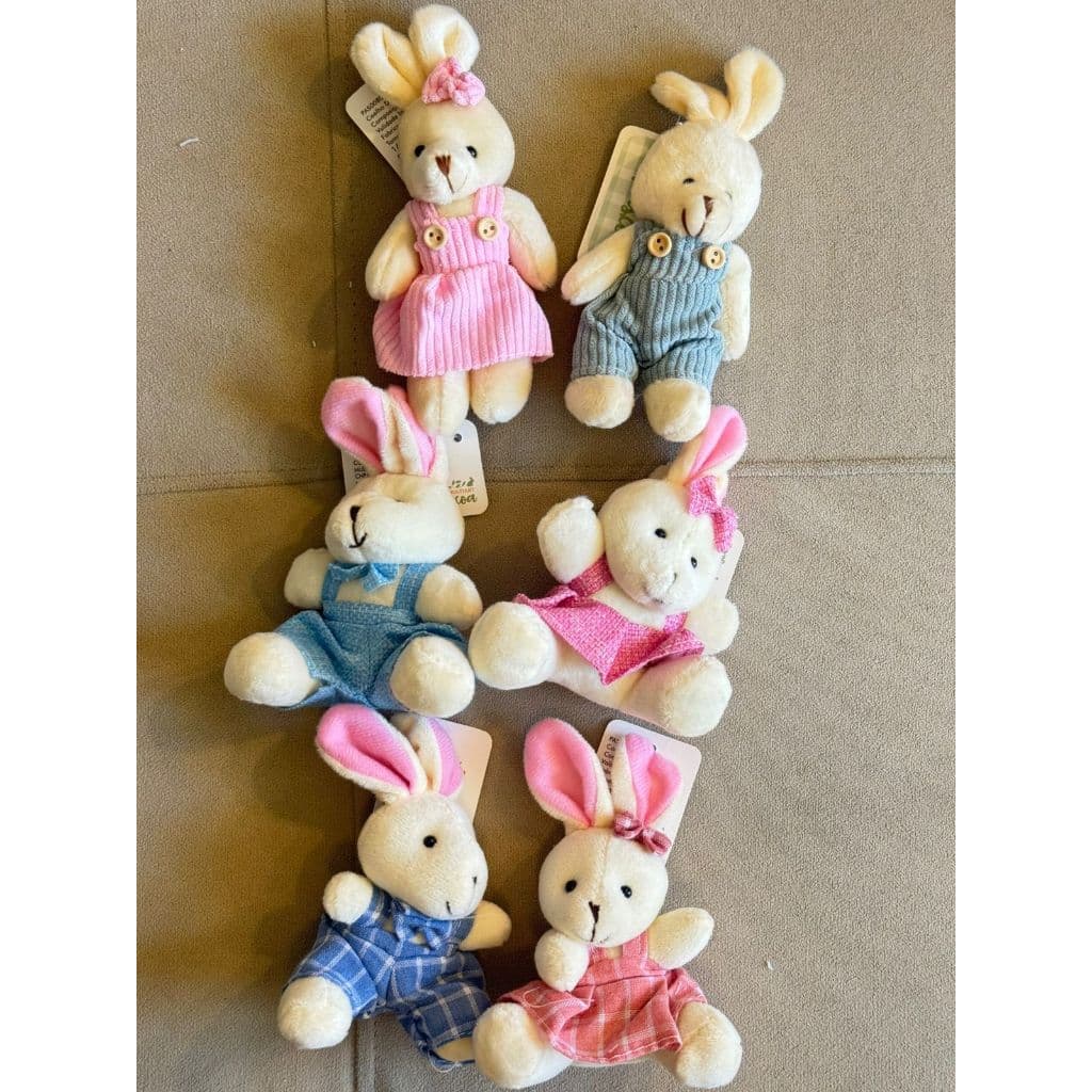 Kit 2/4/6 enfeites coelhinhos da Páscoa em Pelúcia para decorar ursinho decoração