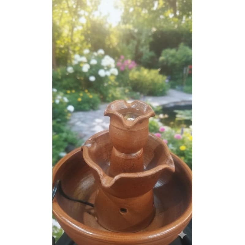 fonte cerâmica , linha Petrópolis uma decoração perfeita para colocar em ambientes tipo jardim em cima de uma mesa 🪴🪴🪴 🪴