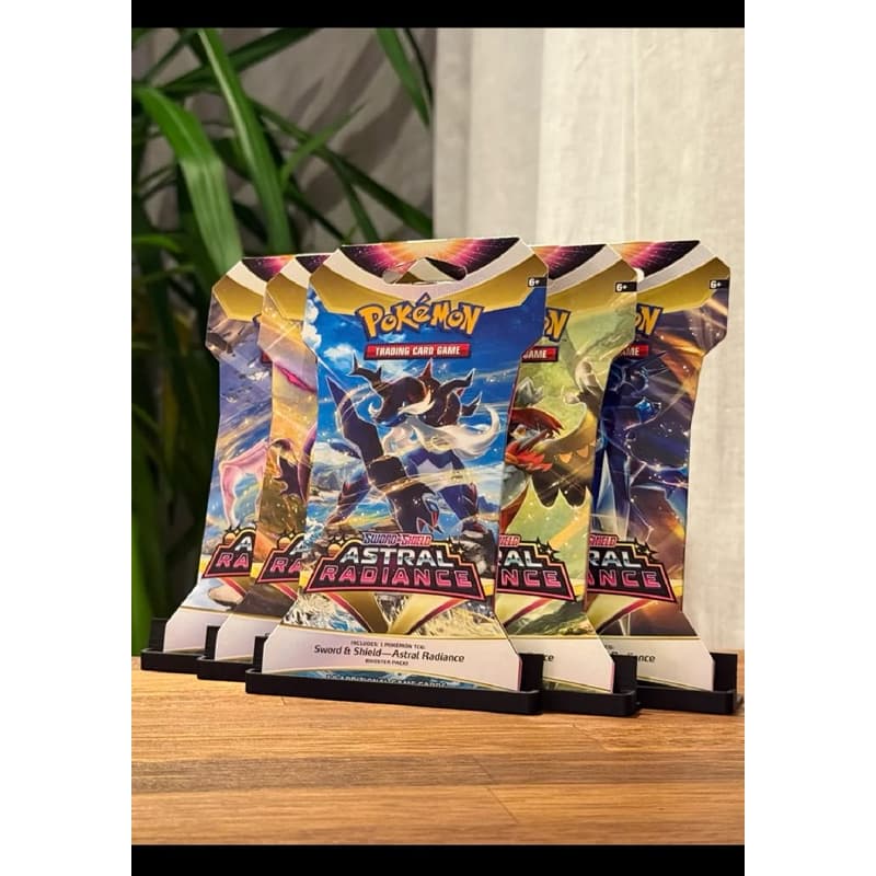 Suporte Expositor para Booster Pokémon TCG 🃏 | Organize, Exponha e Valorize