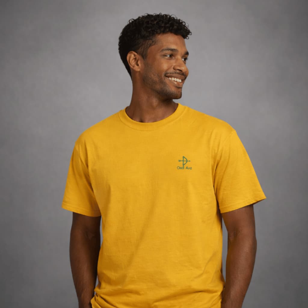 CAMISETA OXÓSSI | BORDADA OKE ARO | 100% ALGODÃO PREMIUM
