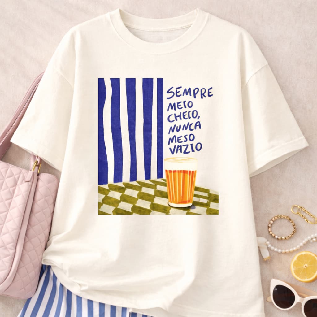 Camiseta Feminina Oversized Verão Copo meio cheio Nunca Vazio Brasilidades 100% Algodão Praia Brasil