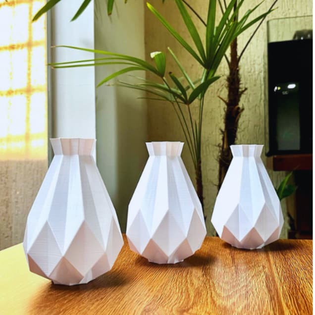 Kit 3 Vasinhos Decorativos Polígonos Decoração Mesa Enfeita Sala