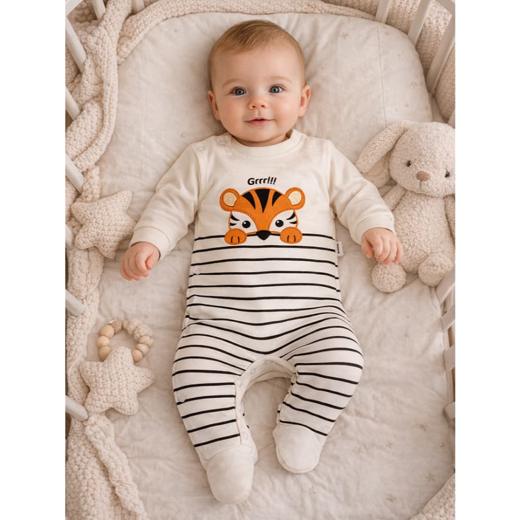 Roupa De Bebê Macacão Longo Suedine Bordado Verão 100% Algodão