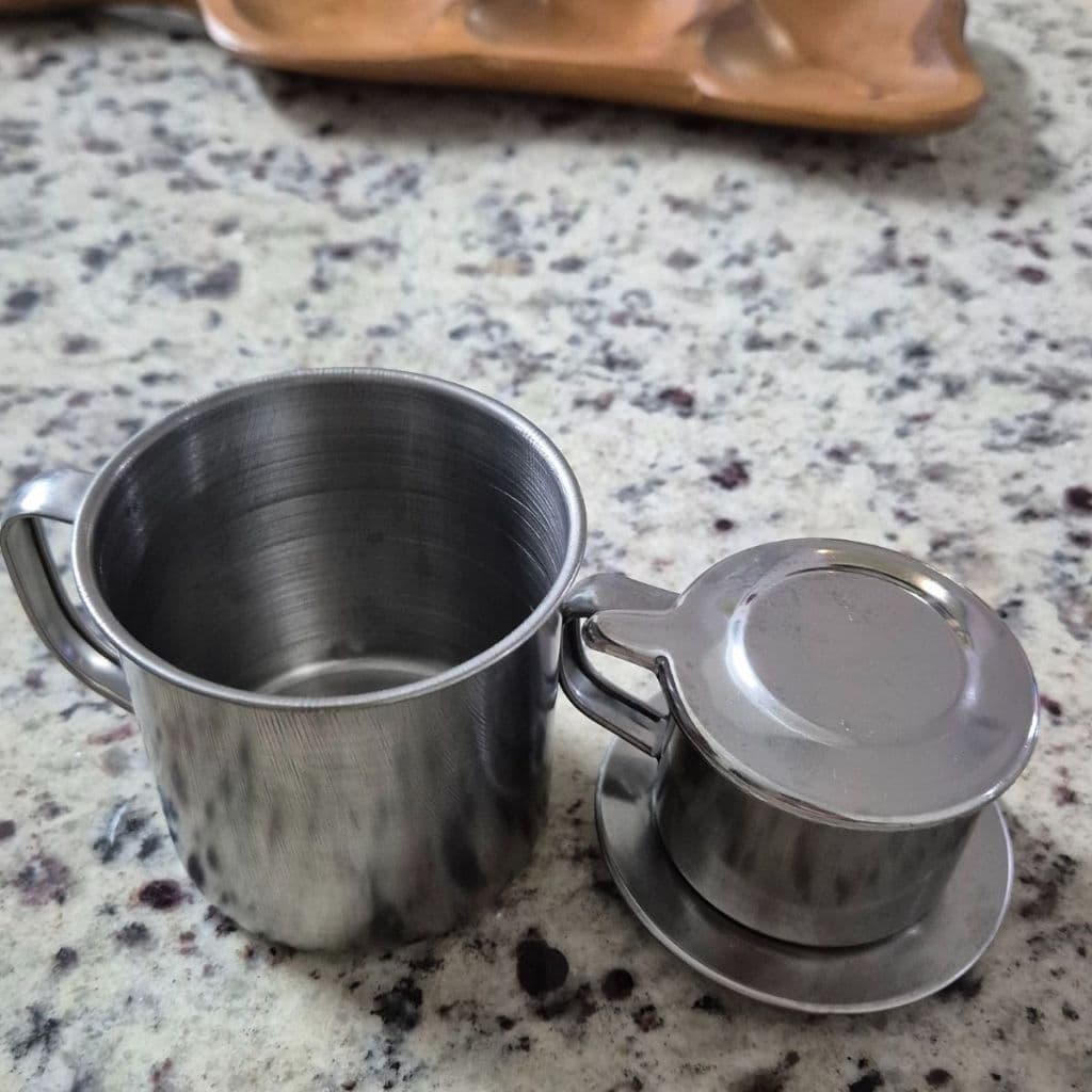 Cafeteira Inox estilo vietnamita Phin Gotejador café grãos médios + Caneca Inox Suporte 250ml