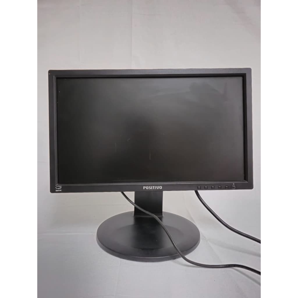 monitor com Riscos positivo/ itautec 19 polegadas 19EB13P-BW vga
