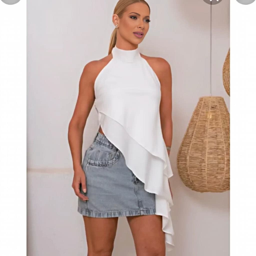 BLUSA REGATA FEMININA COM DETALHES DE GOLA ALTA ASSIMÉTRICO TENDÊNCIA