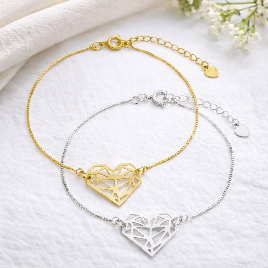 Pulseira Feminina com Coração Vazado Banhada Prata 925/Ouro 18k– Minimalista e Elegante