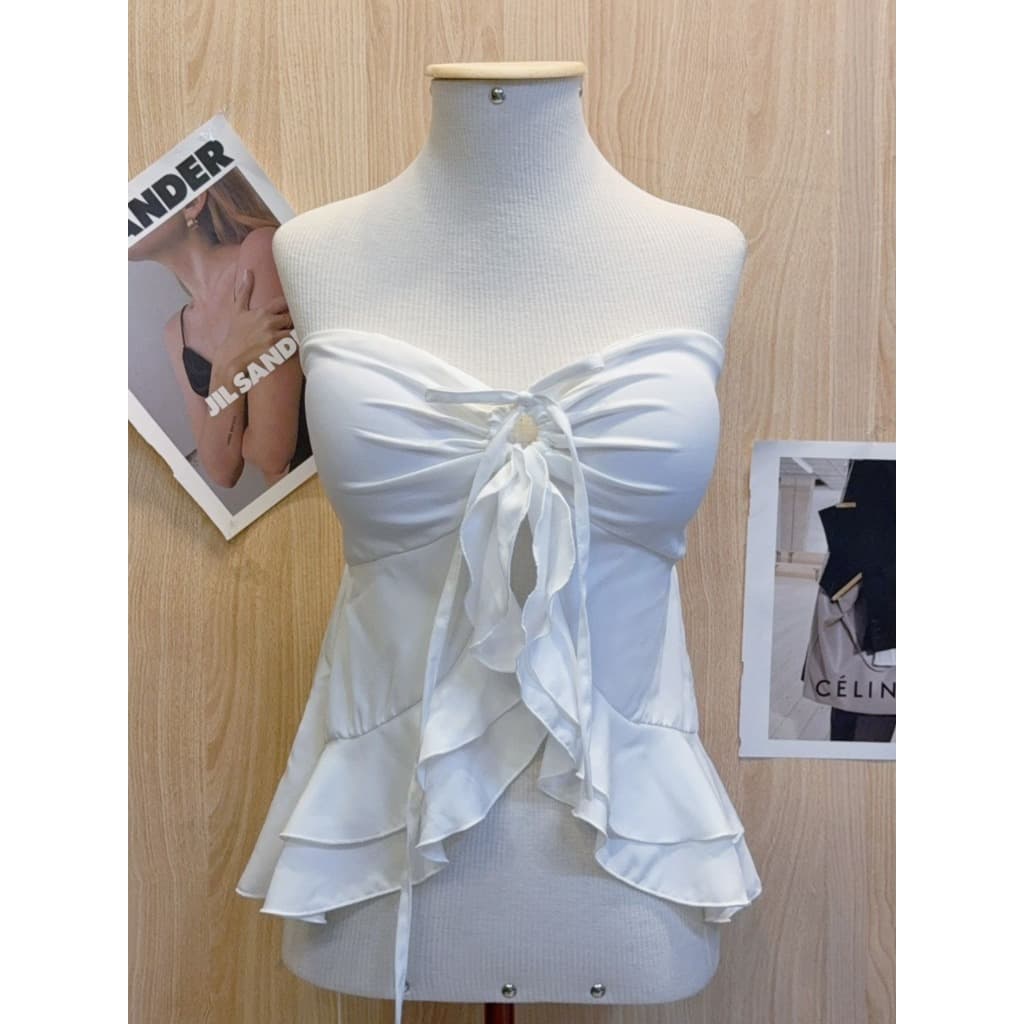 Blusinha  Halter Poliester com Babados e Detalhe Frontal Estilosa Para o Verão Elegante