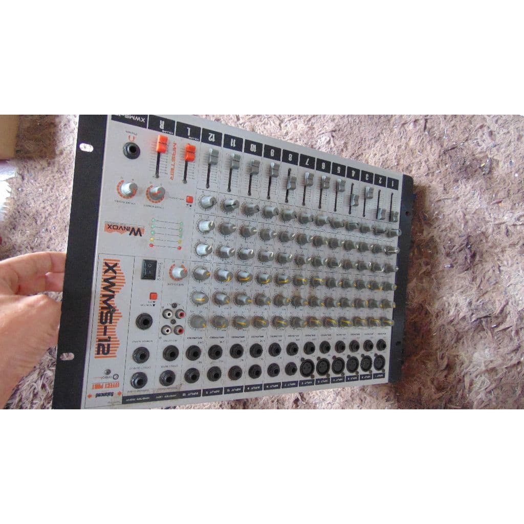 Mesa de Som Winvox WMX 12 Canais Analógica com Efeitos