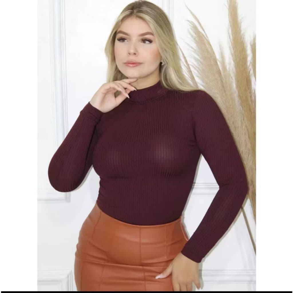 Blusa Cacharrel Gola Alta Canelada Tricot Manga Longa Segunda Pele
